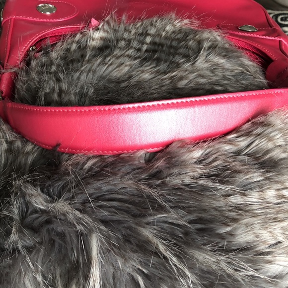 Longchamp pink purse very clean and cute. - Picture 11 of 11